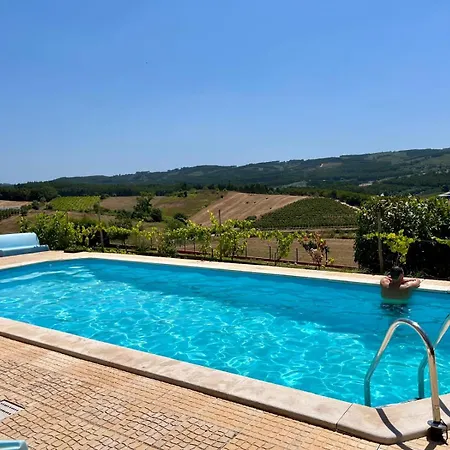 Providence Estate - Guest Πανσιόν 3*